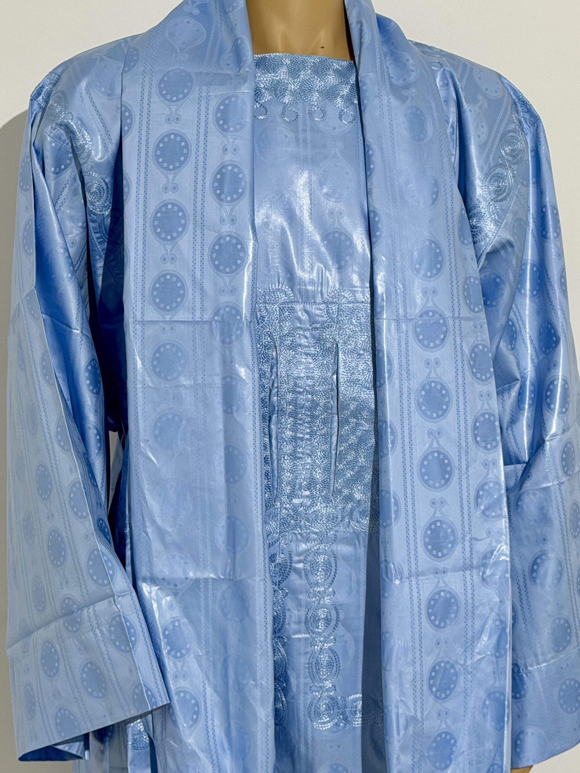 BaayLahat & Kaala MAAM Shop - Bleu ciel clair - Bazin riche - Magal 2026 – Image 3
