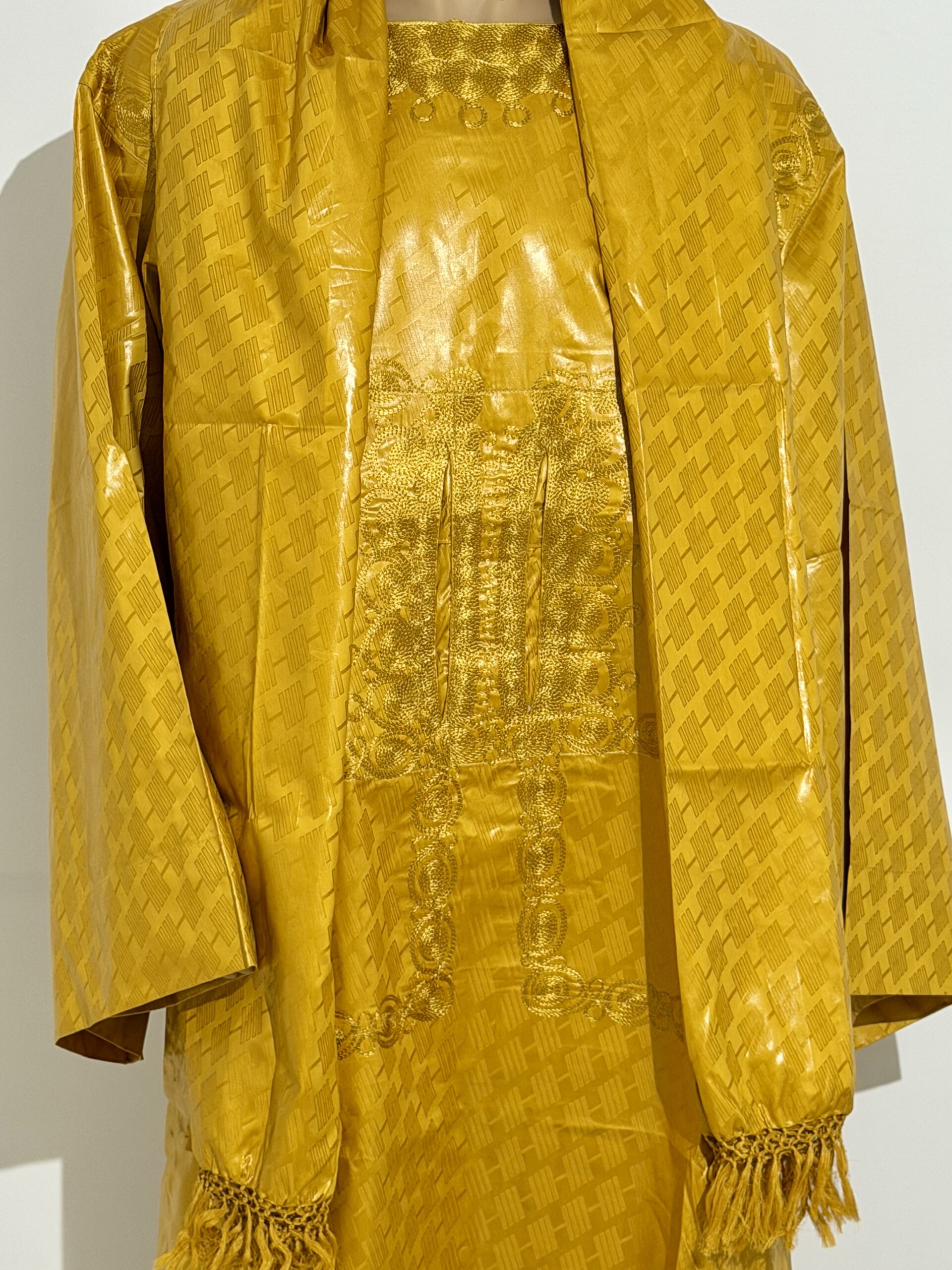 BaayLahat & Kaala MAAM Shop - Gold - Bazin riche - Magal 2026 – Image 3