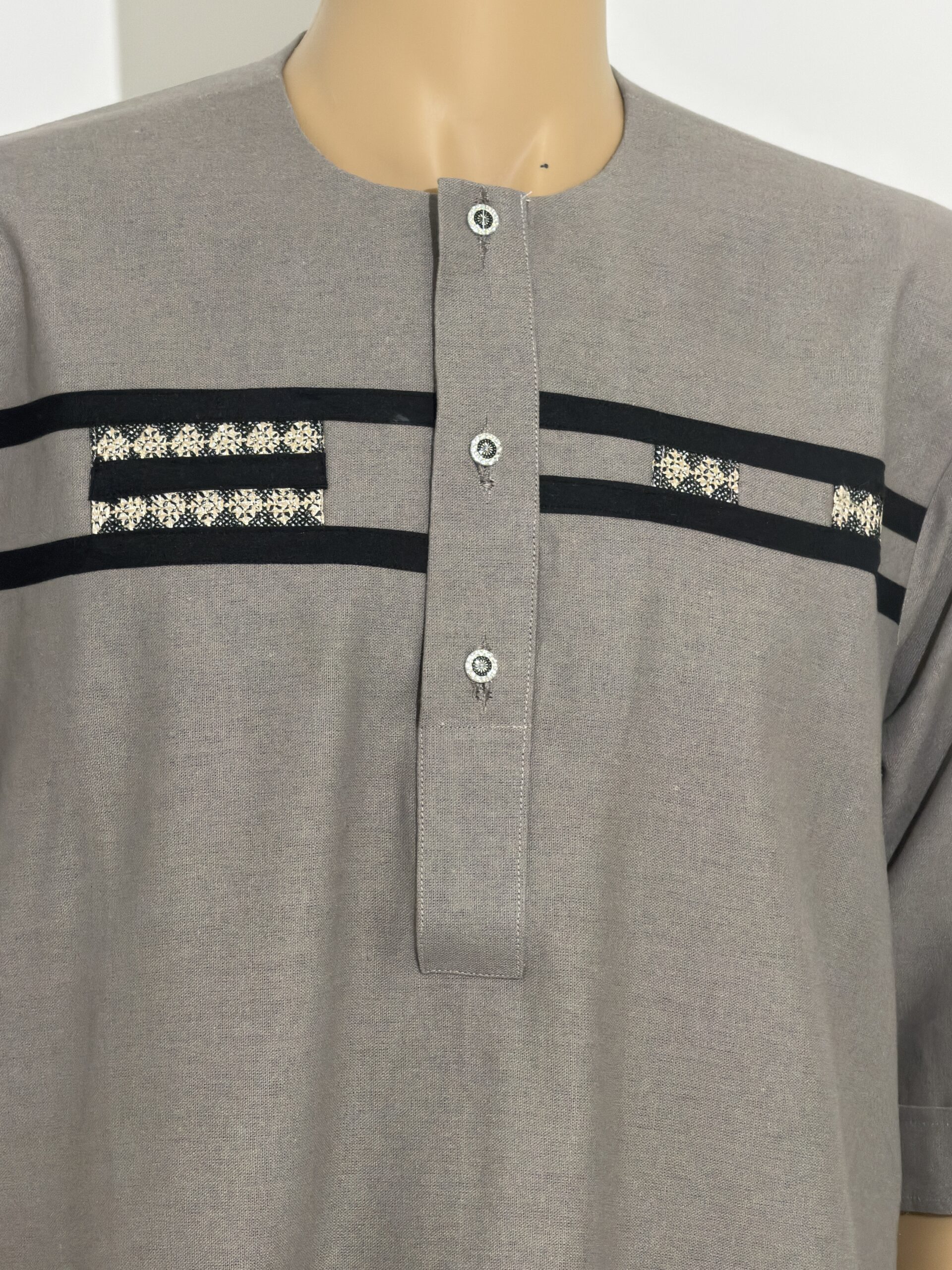 Chemise africaine d'été MAAM Shop lin - Douala - Gris – Image 4